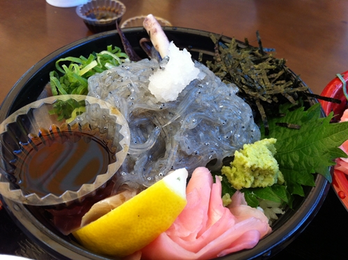 神戸 淡路島 道の駅 あわじ 新鮮すぎる海鮮丼 発見 神戸の美味しいお店 ウォーキングルメ